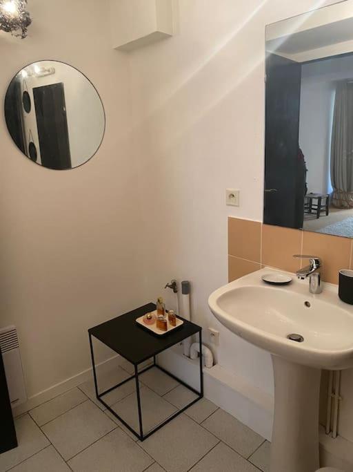 Loft/Jardin Et Parking : Le Petit Clos Bourdet Honfleur Eksteriør bilde