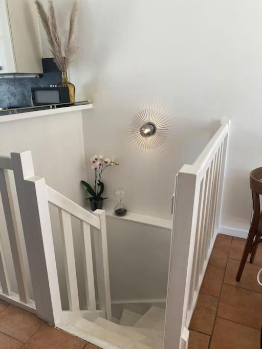 Loft/Jardin Et Parking : Le Petit Clos Bourdet Honfleur Eksteriør bilde
