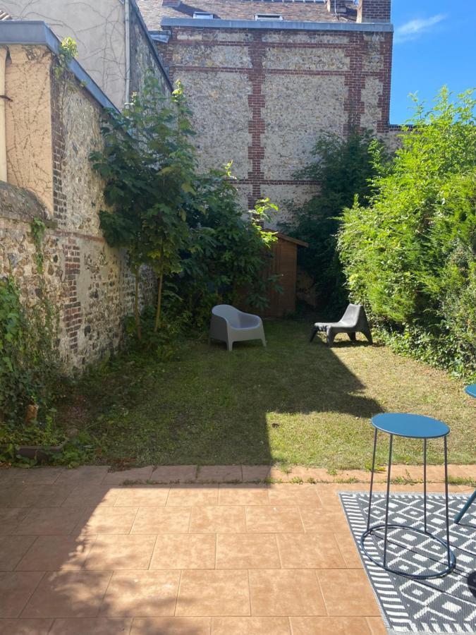 Loft/Jardin Et Parking : Le Petit Clos Bourdet Honfleur Eksteriør bilde